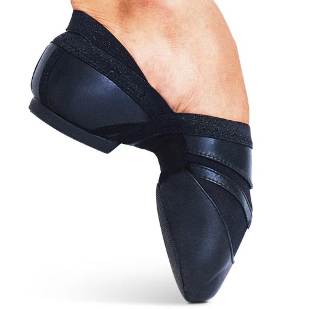 ๐๐๐ฃ๐๐ญ๐๐ข Slip-on Freeform Jazz Shoe with Power Mesh Arch NEW! - Picture 2 of 11